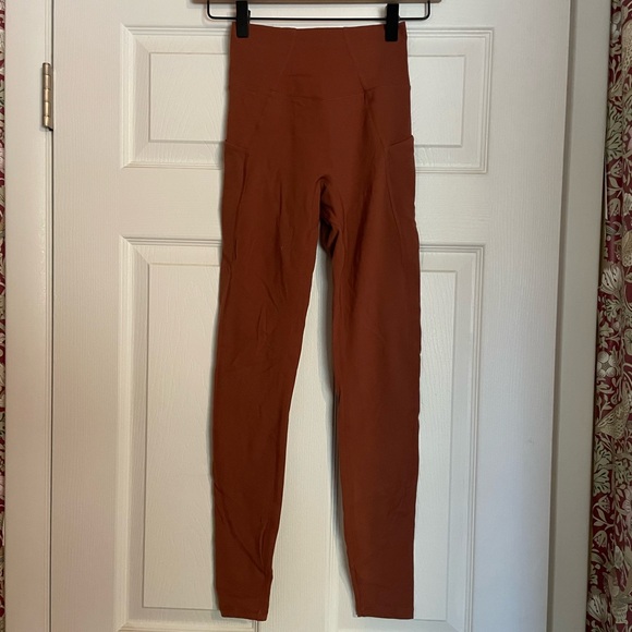 Buffbunny Contour Pocket Legging Brady Brown - Picture 3 of 5